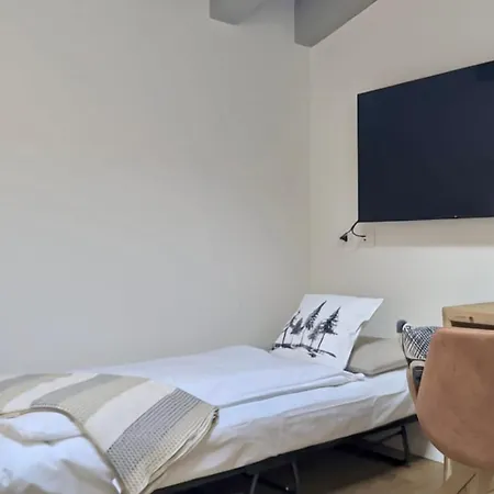 Bed & Breakfast Domus Mea - Breakfast Included!
